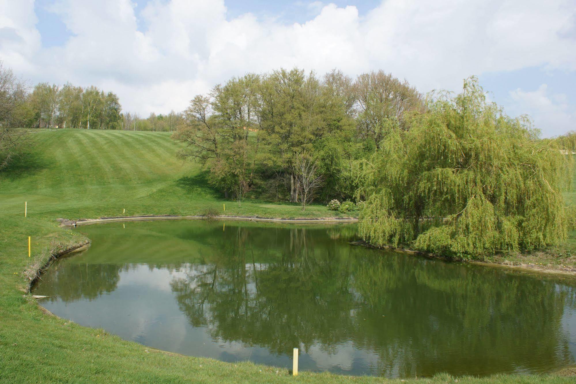 Hotel Du Golf Lumbres Exteriér fotografie